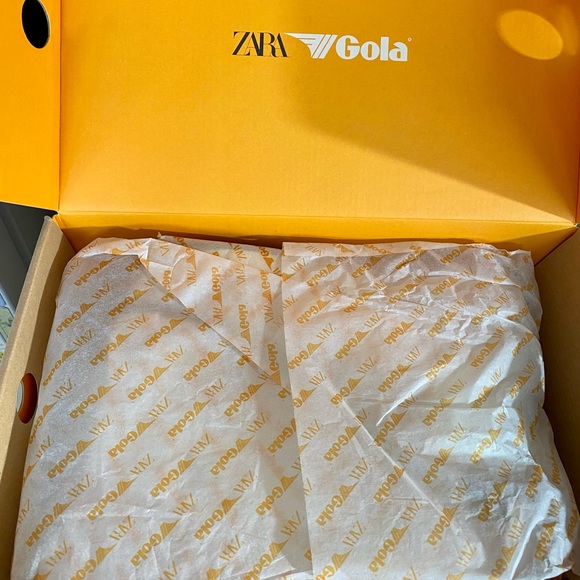 Zara x Gola Collaboration High Top Sneakers - Towel Interior, Leather Size US 6 - Picture 11 of 14